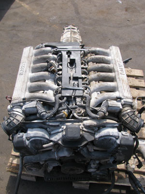 Двигатель BMW 850