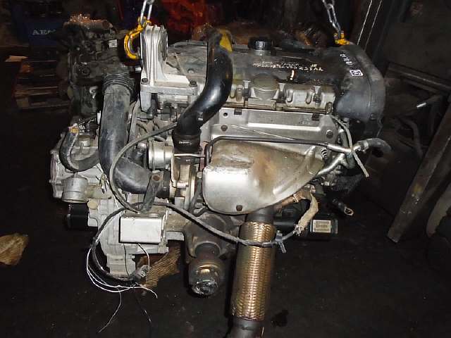 Двигатель Вольво B5244T3